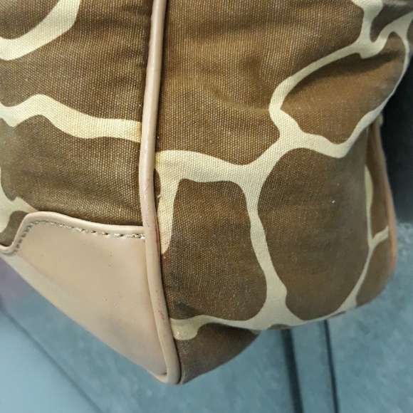 Sephora Giraffe Animal Print Canvas Tote Bag - Picture 13 of 16